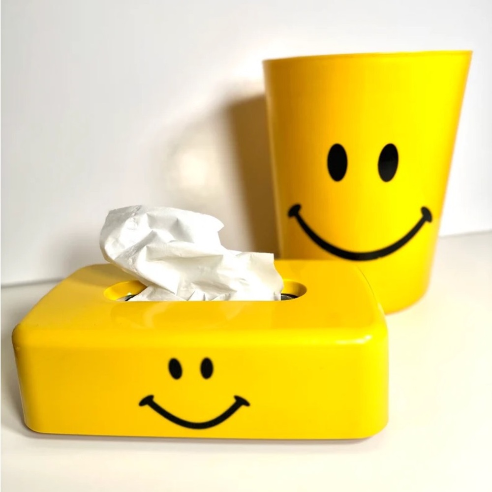 Vintage Smiley Face Set, Tissue And Garbage Can, 90s